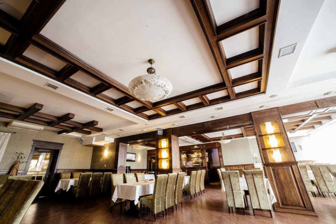 Hotel Kamelot Tarnopol Zewnętrze zdjęcie